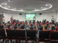 岳陽臨湘市圖書館與文創幼兒園共繪文化色彩